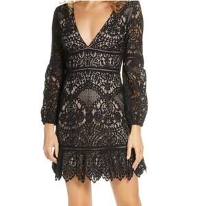 Bb Dakota deep plunge black lace long sleeve dress size 0